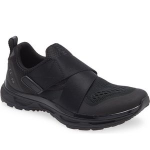TIEM
Slipstream Slip-On
Cycling Sneaker
(Women)